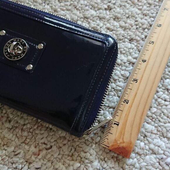 Marc by Marc Jacobs Large Wallet/Clutch in navy - Picture 8 of 15